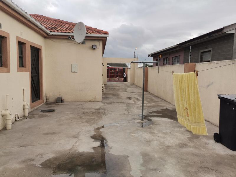 To Let 1 Bedroom Property for Rent in Forest Glade Western Cape